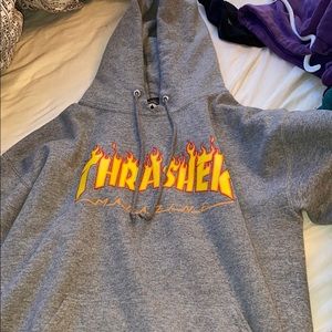 Grey thrasher sweater